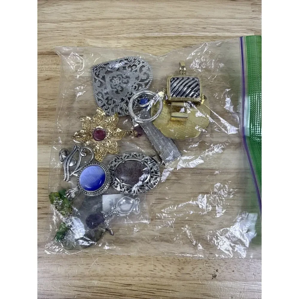 Costume Jewelry Lot almost 4 LBS! Vintage Earrings Necklaces All Wearable - Picture 6 of 10